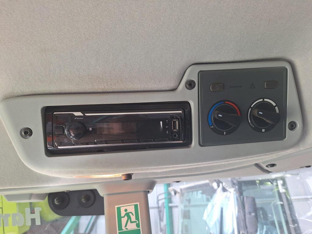 CLAAS ARION 470 Trattori