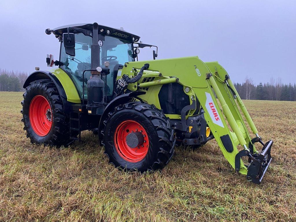 CLAAS ARION 650 HEXASHIFT Tractors