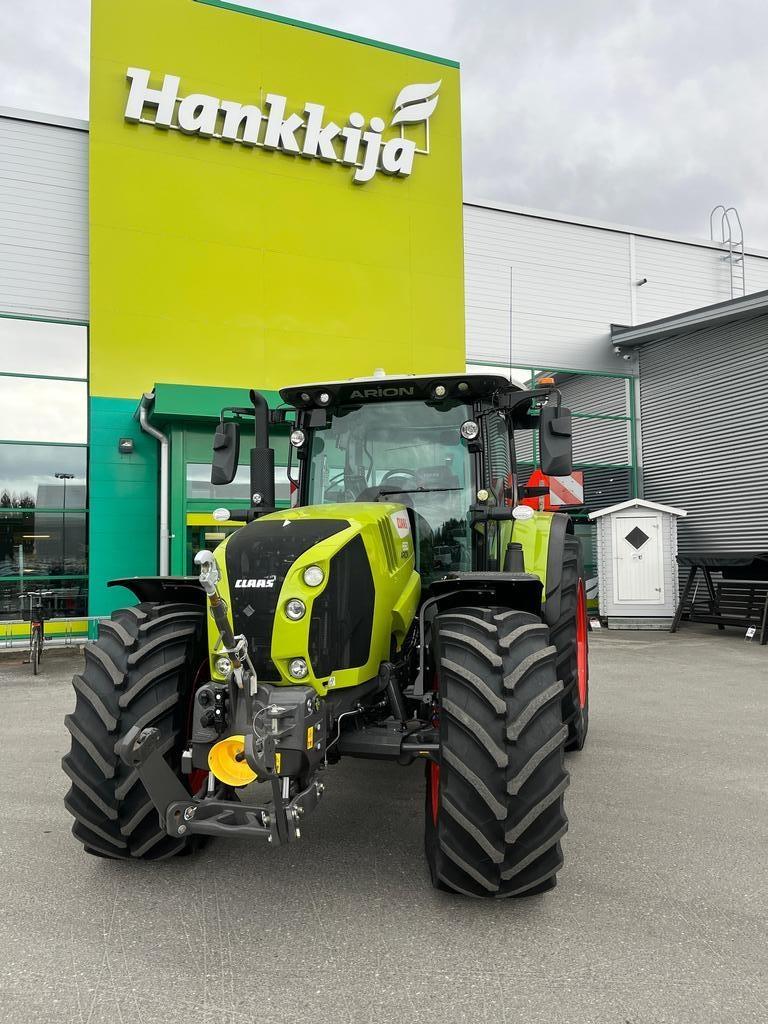 CLAAS ARION 660 CEBIS CMATIC Trattori