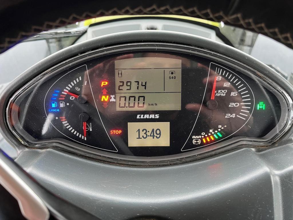 CLAAS ARION 660 CEBIS CMATIC Tractors