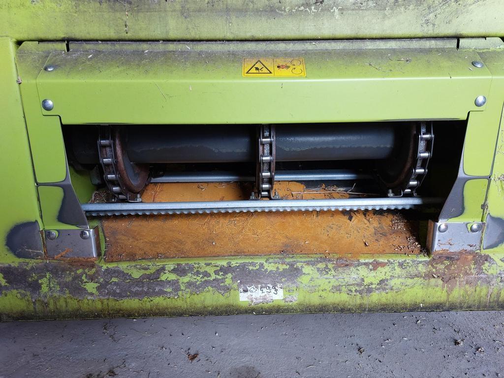 CLAAS AVERO 240 Mietitrebbiatrici
