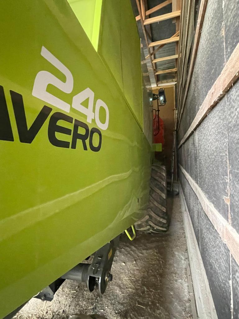 CLAAS AVERO 240 Mietitrebbiatrici