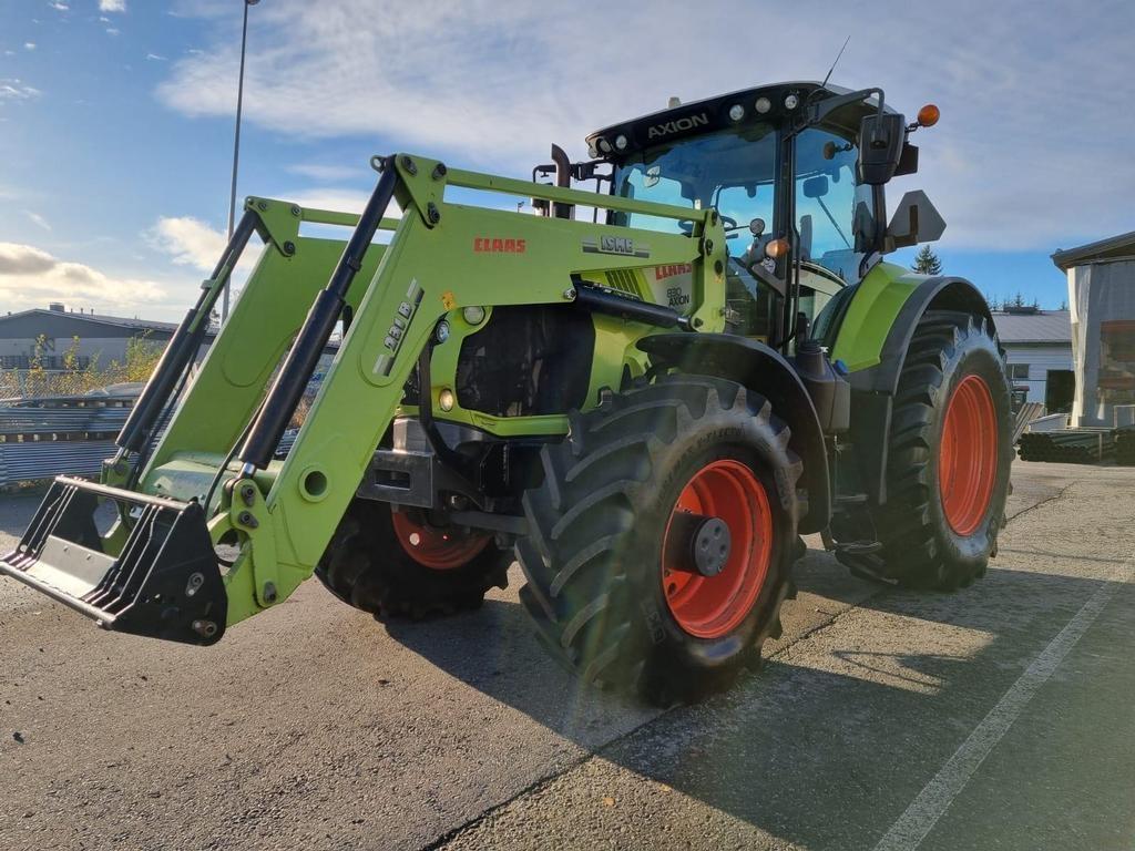 CLAAS Axion 830 Cmatic Trattori