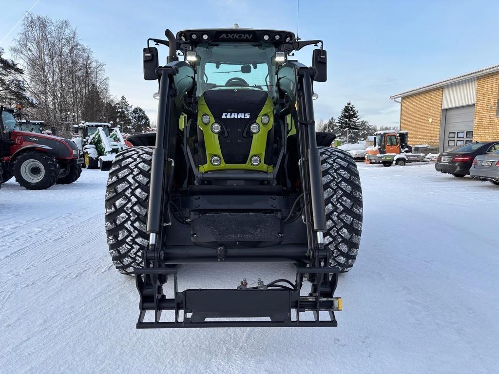 CLAAS AXION 850 CEBIS CMATIC Traktoren