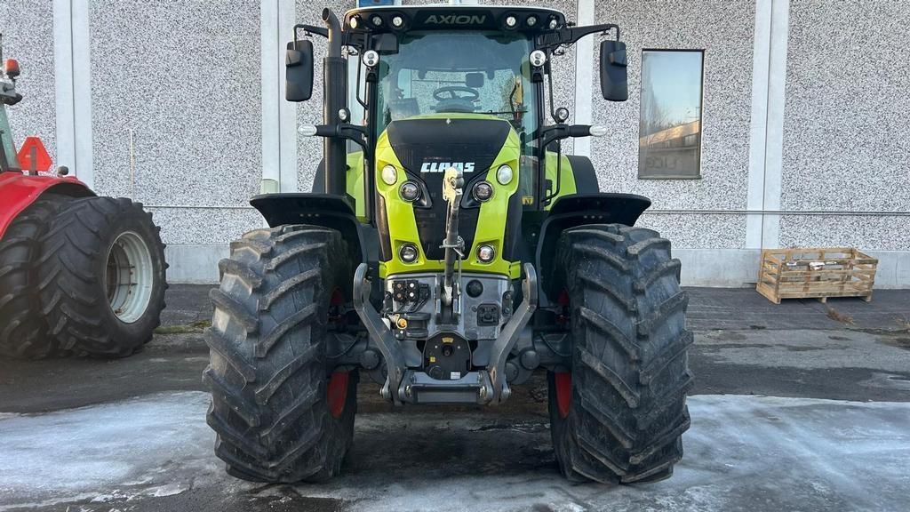 CLAAS AXION 850 CEBIS CMATIC Trattori