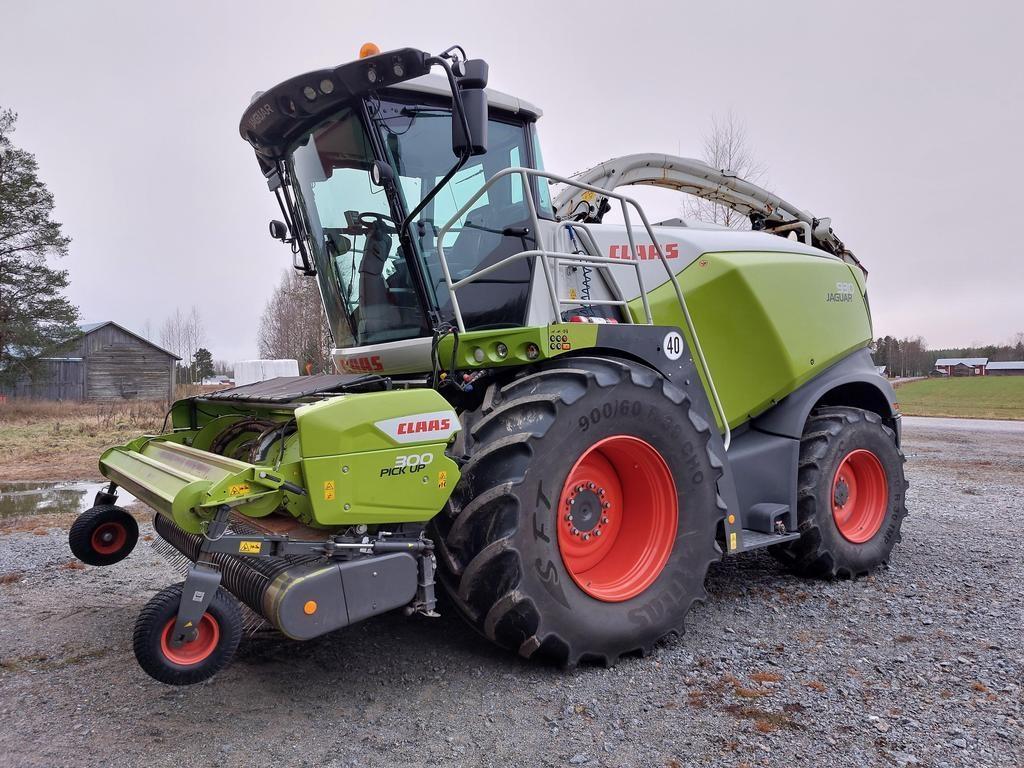 CLAAS JAGUAR 930 Self-propelled foragers