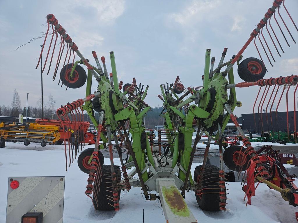 CLAAS LINER 3000 Kreiselheuer/-wender