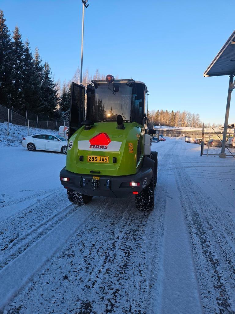 CLAAS TORION 537 SINUS AGRI Front loaders and diggers