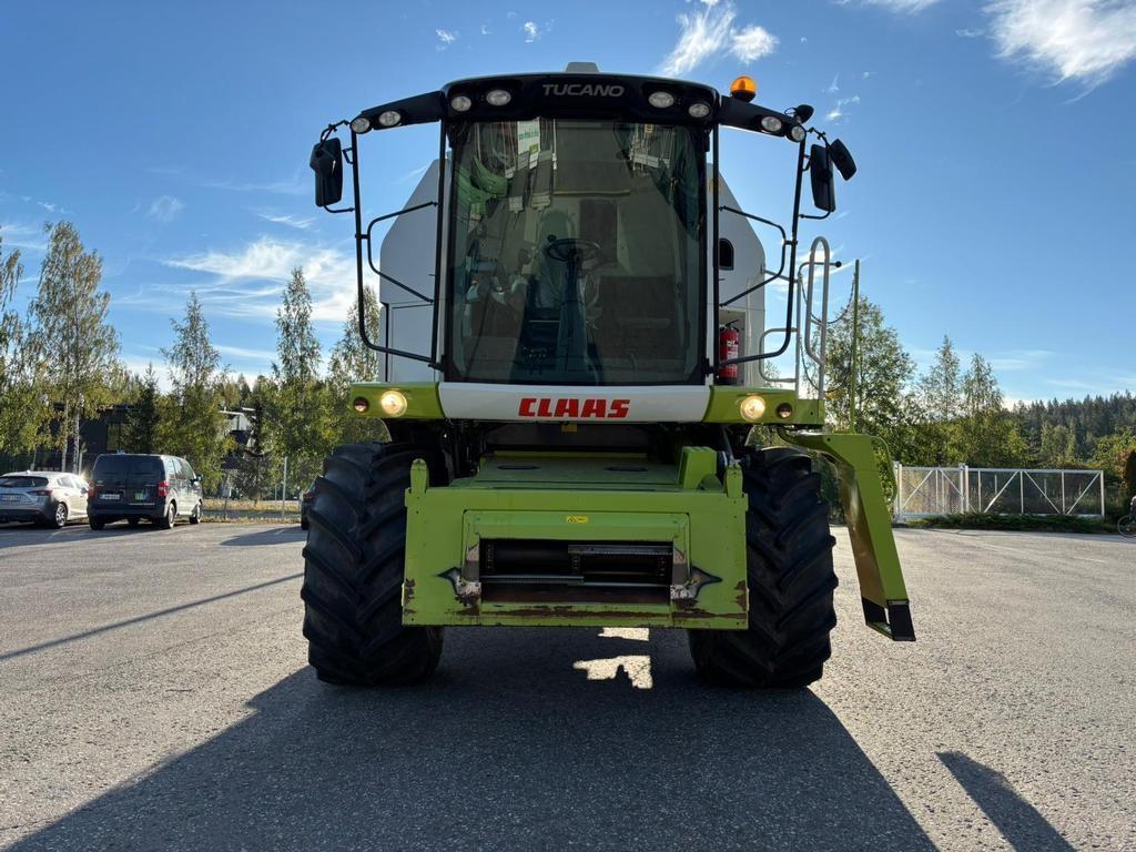 CLAAS TUCANO 320 Mietitrebbiatrici