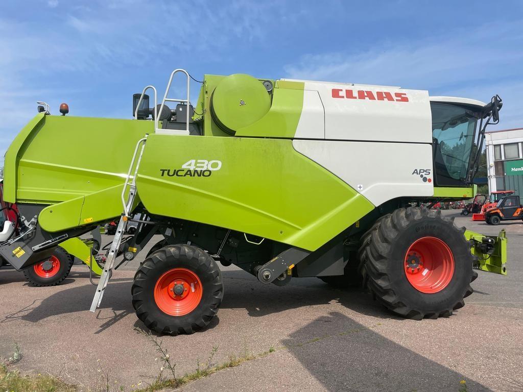 CLAAS TUCANO 430 APS Mietitrebbiatrici
