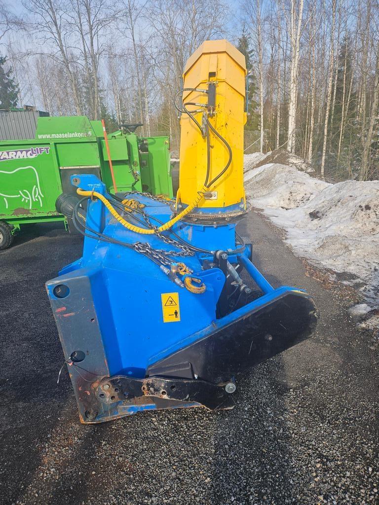 Esko 250 Schneefräse