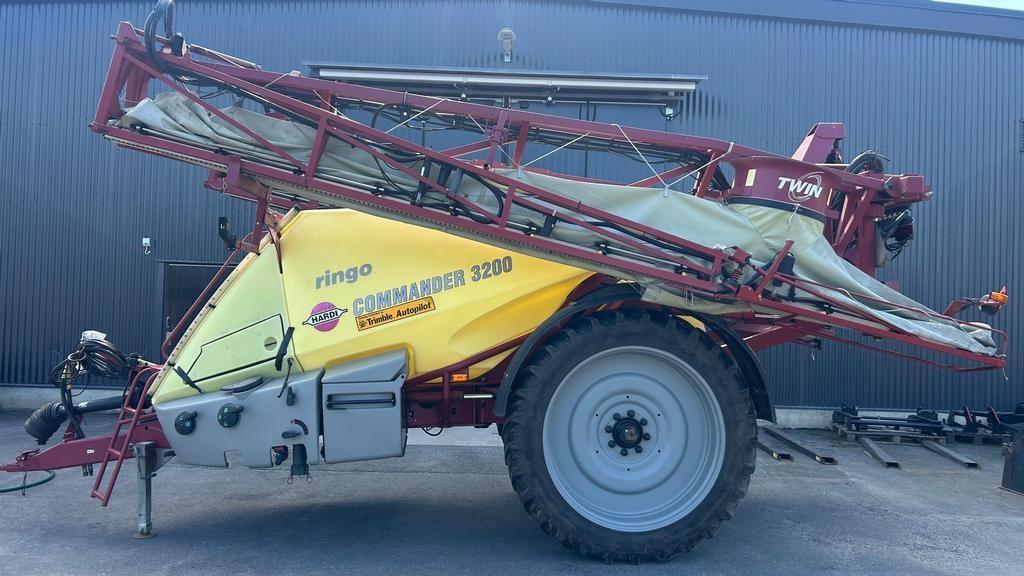 Hardi COMMANDER 3200 TWIN 24M Irroratrici semoventi