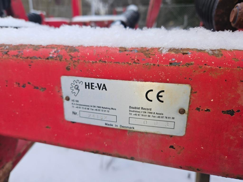 He-Va MEGA-DAN 300 Grubber