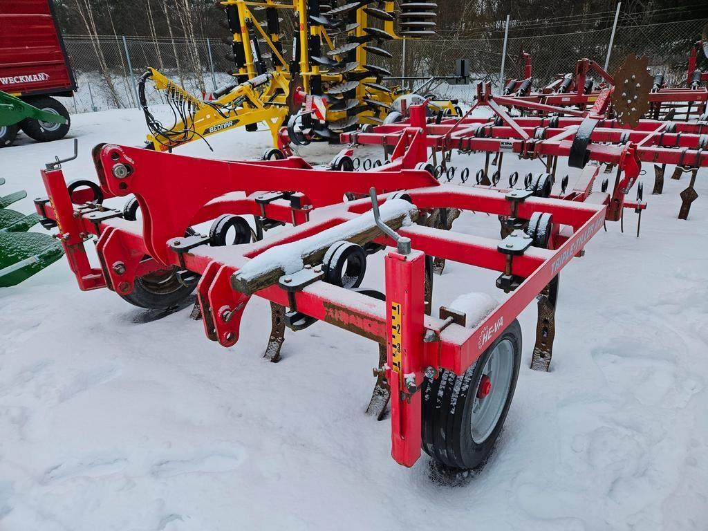 He-Va TRIPPLE AIRY Grubber