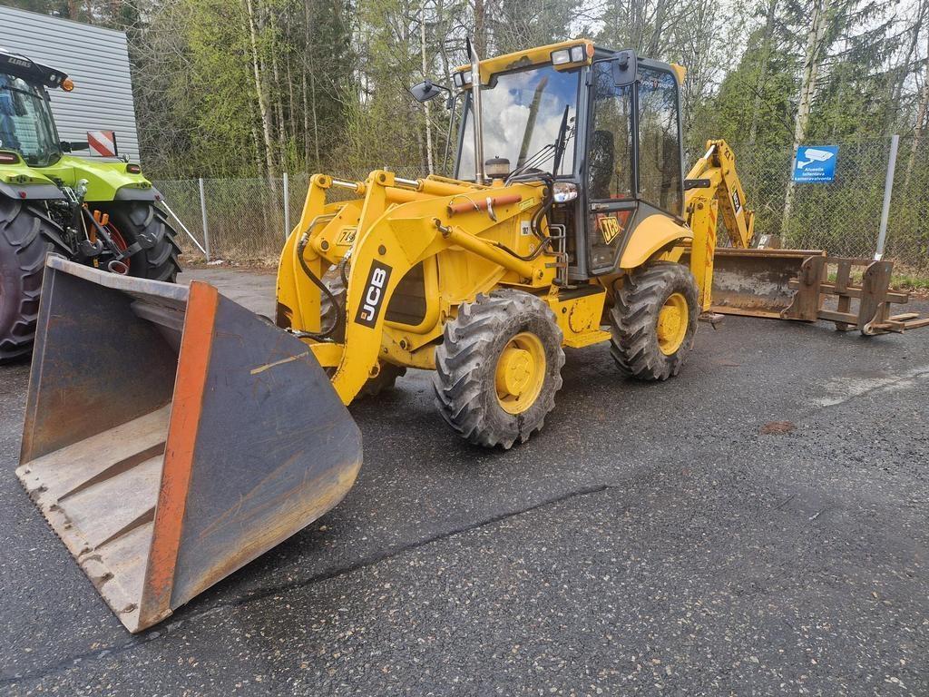 JCB 2CX-4X4/192 Front loaders and diggers