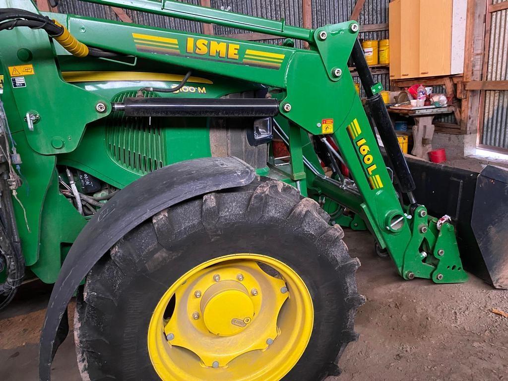 John Deere 5100M Trattori