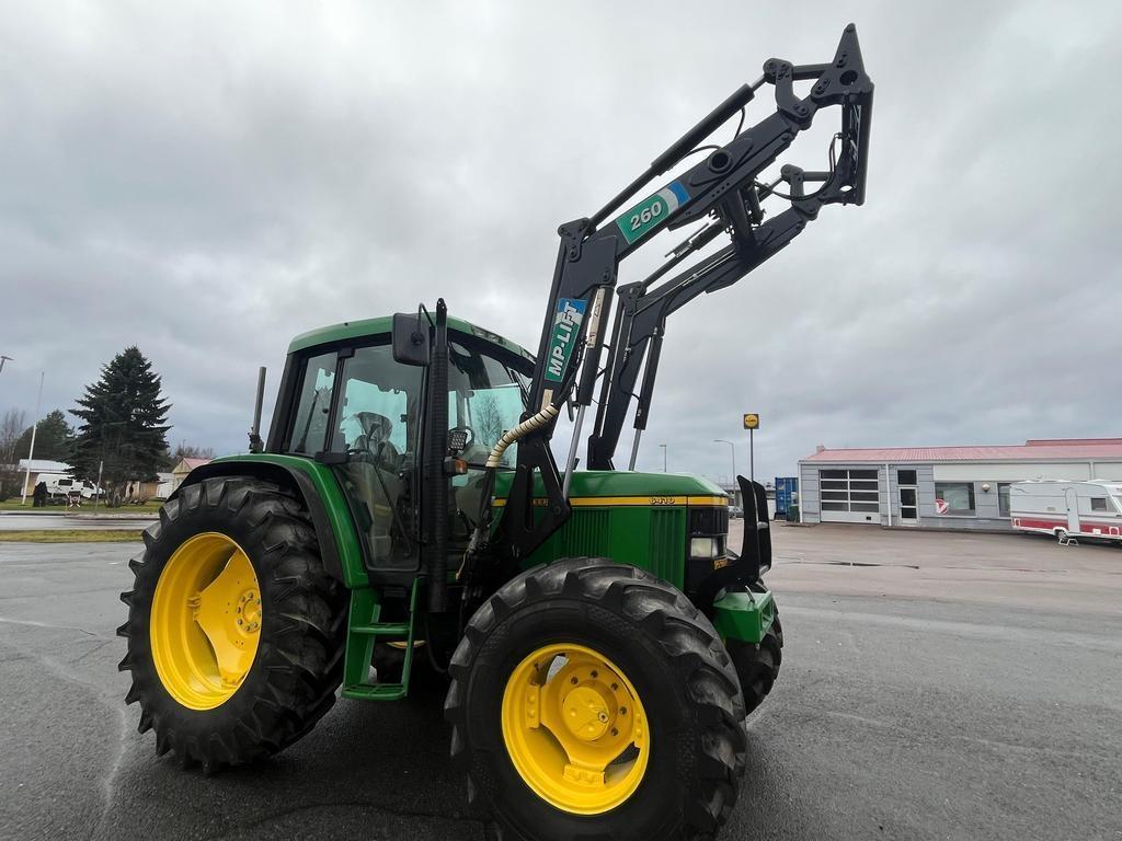 John Deere 6410 Tractors