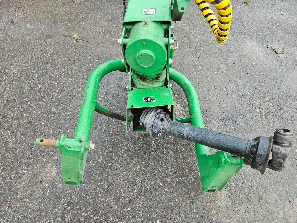 John Deere 735 Falciacondizionatrici