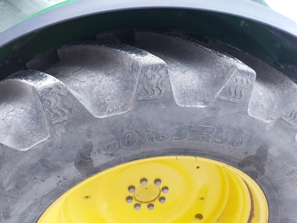 John Deere JD5100MIT4 Tractors