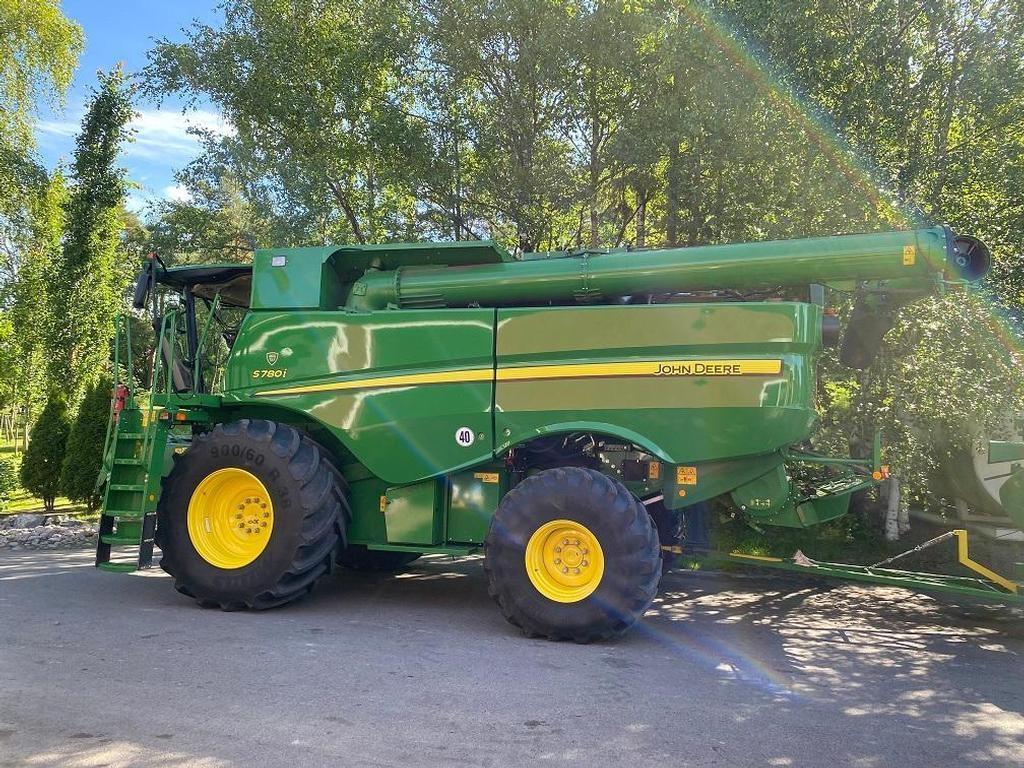 John Deere S780 Mietitrebbiatrici