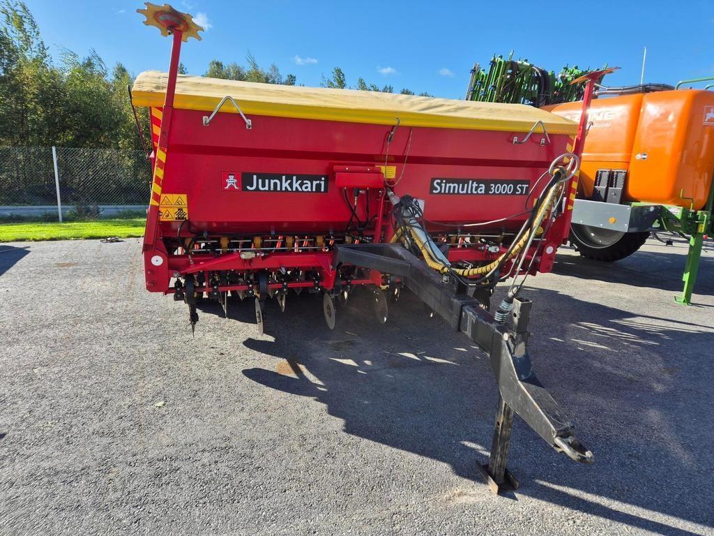 Junkkari SIMULTA 3000ST Seminatrici combinate