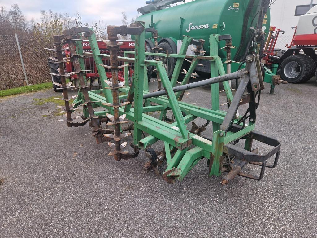 Kronos 4200 Gradas