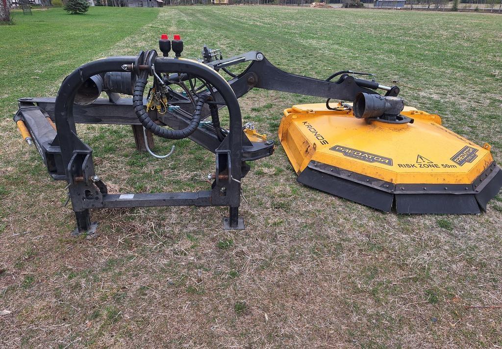 Kronos PREDATOR 2 ETUNOSTO/TAKAA Pasture mowers and toppers