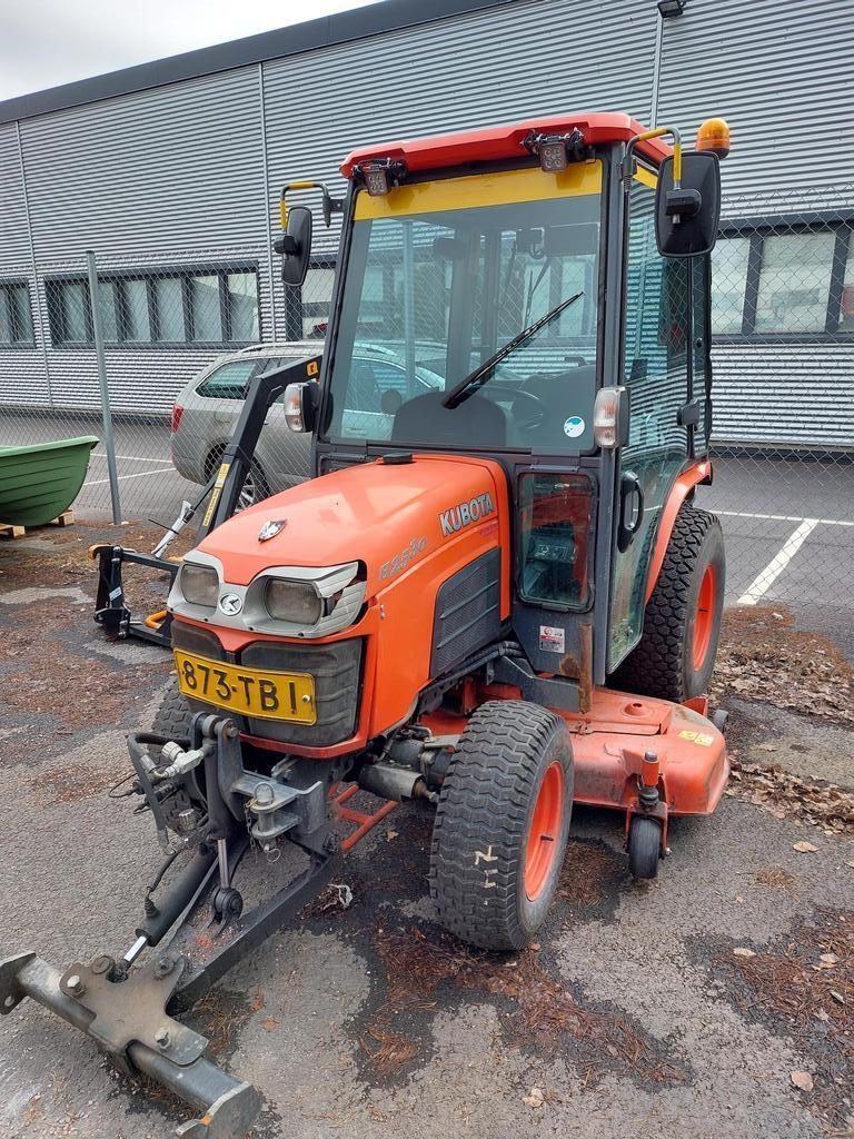 Kubota 2530B Compact tractors
