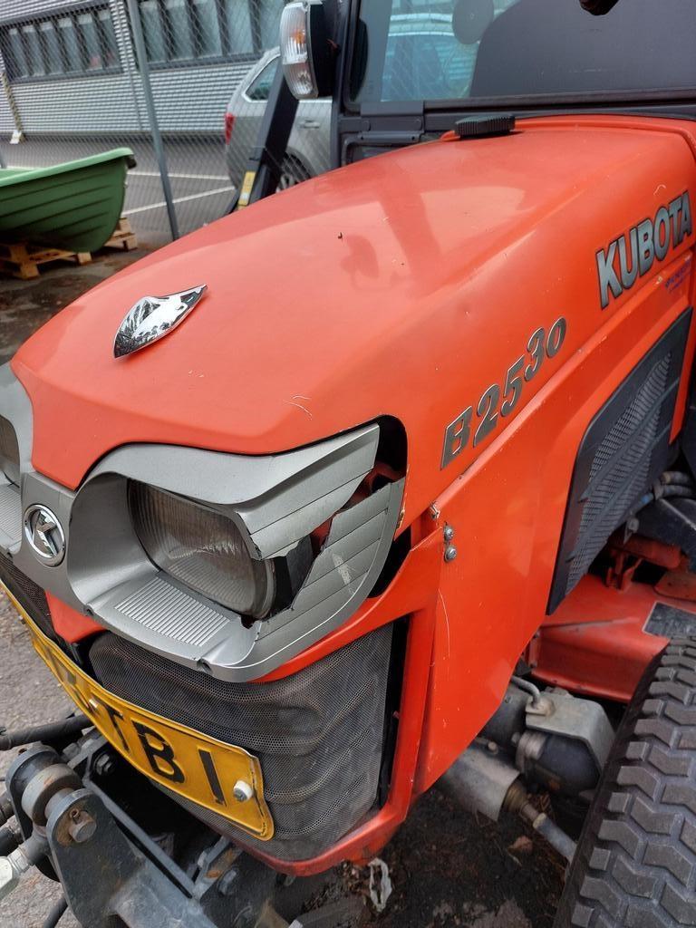 Kubota 2530B Compact tractors