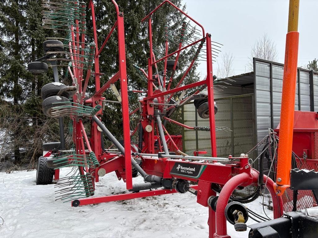 Kverneland 9590C Rakes and tedders