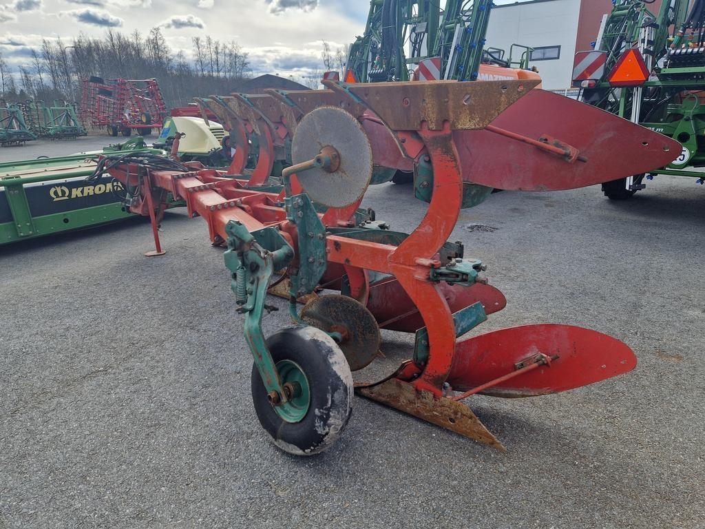 Kverneland E-160 -8 5-SIIPINEN Wendepflüge