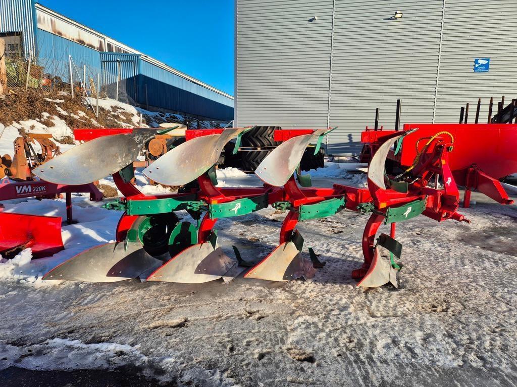 Kverneland ES80 PALUUAURAT Reversible ploughs