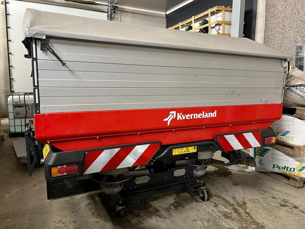 Kverneland TL GEOSPREAD Mineral spreaders