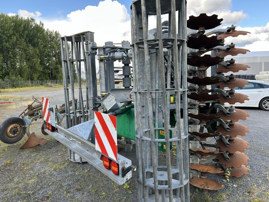  LANNANKÄSITTELYLAITTEET SAMSON SD500KIEKKOMULTAIN Bombas y mezcladoras