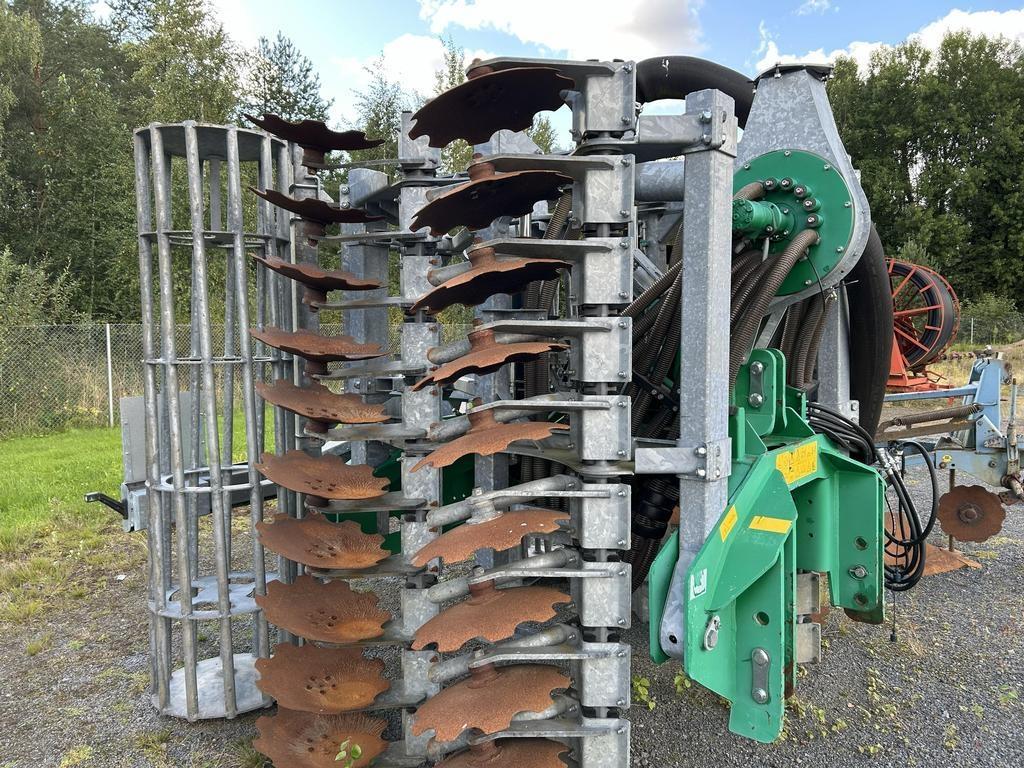  LANNANKÄSITTELYLAITTEET SAMSON SD500KIEKKOMULTAIN Bombas y mezcladoras