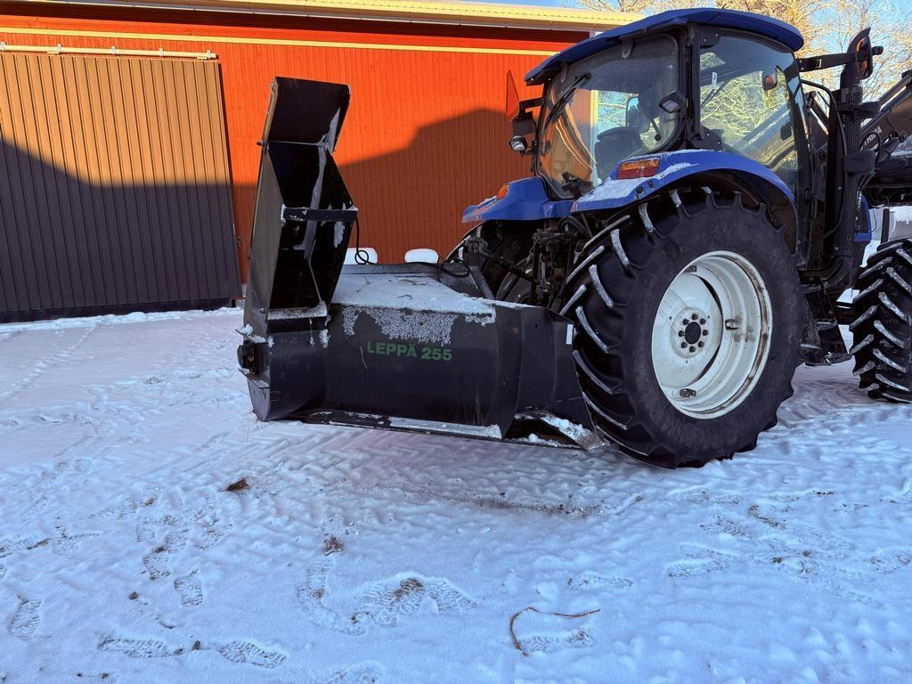 Leppä 255 NIVELAKSELILLA Snow throwers
