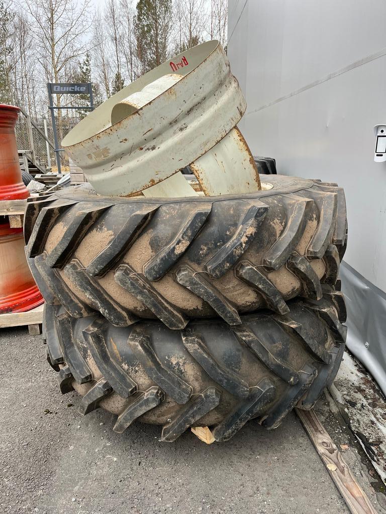  LEVIKEPYÖRÄT CULTOR 20.8/85-38 Ruote doppie