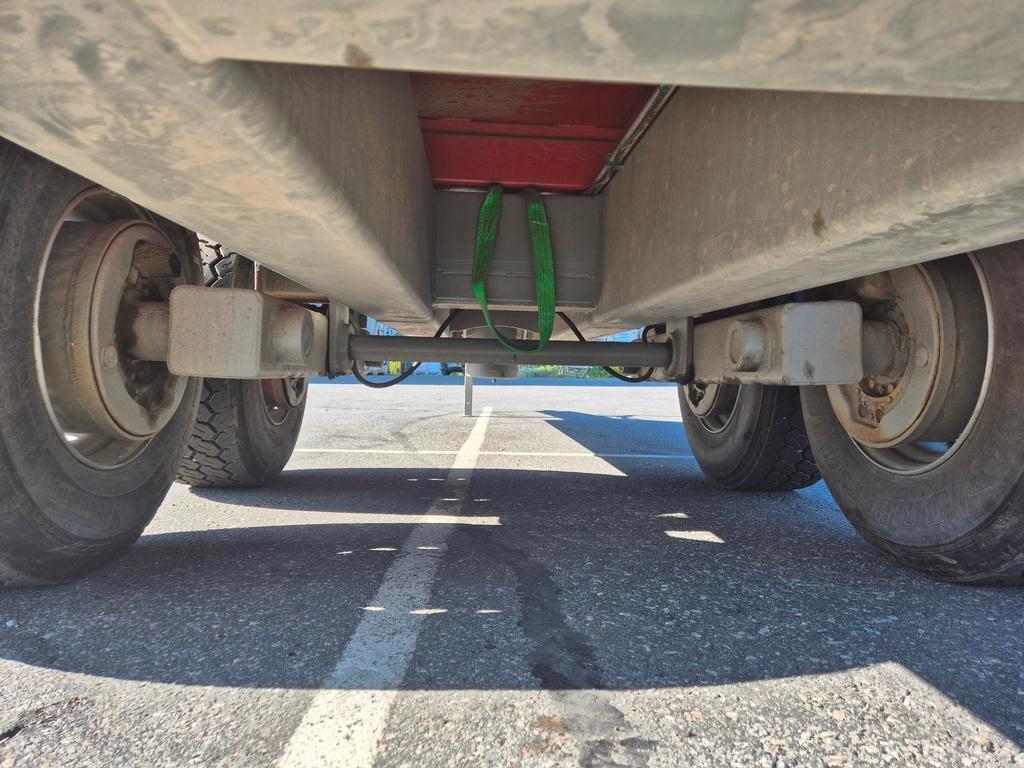  MAANSIIRTOVAUNU Tipper trailers