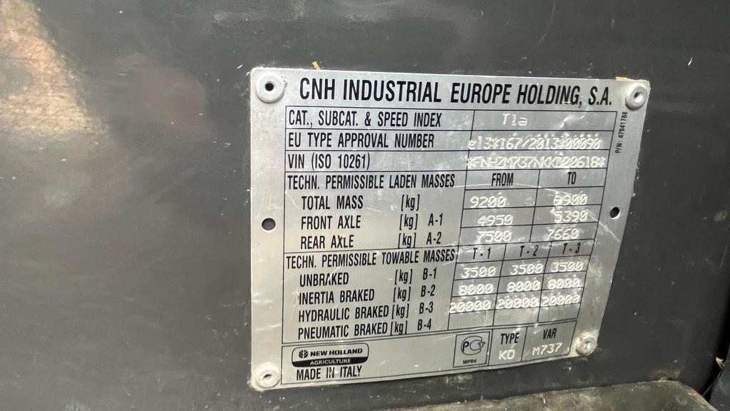 New Holland TH 7,37 PLUS Sollevatori telescopici