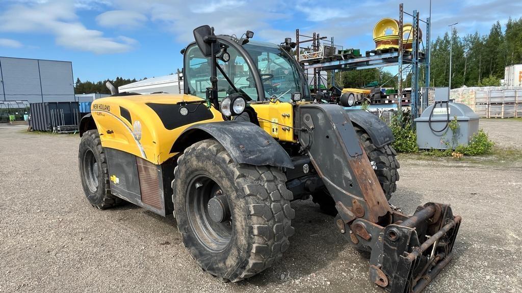 New Holland TH 7,37 PLUS Sollevatori telescopici