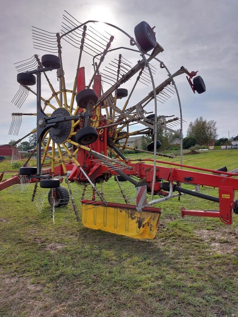 Pöttinger TOP 962 C Rakes and tedders