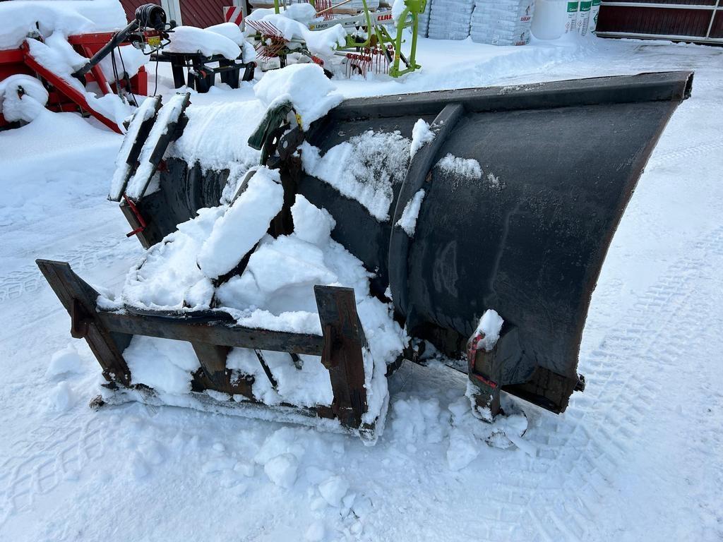  PUSKULEVY 2,7M Grader