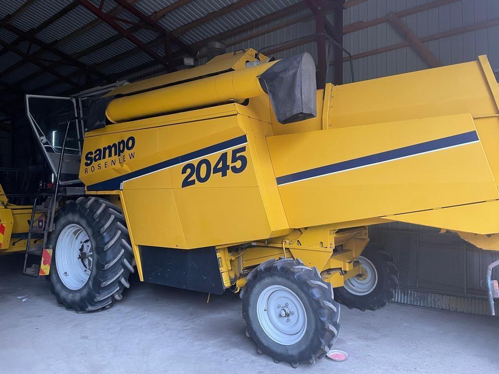 Sampo-Rosenlew 2045 HYDRO Combine harvesters