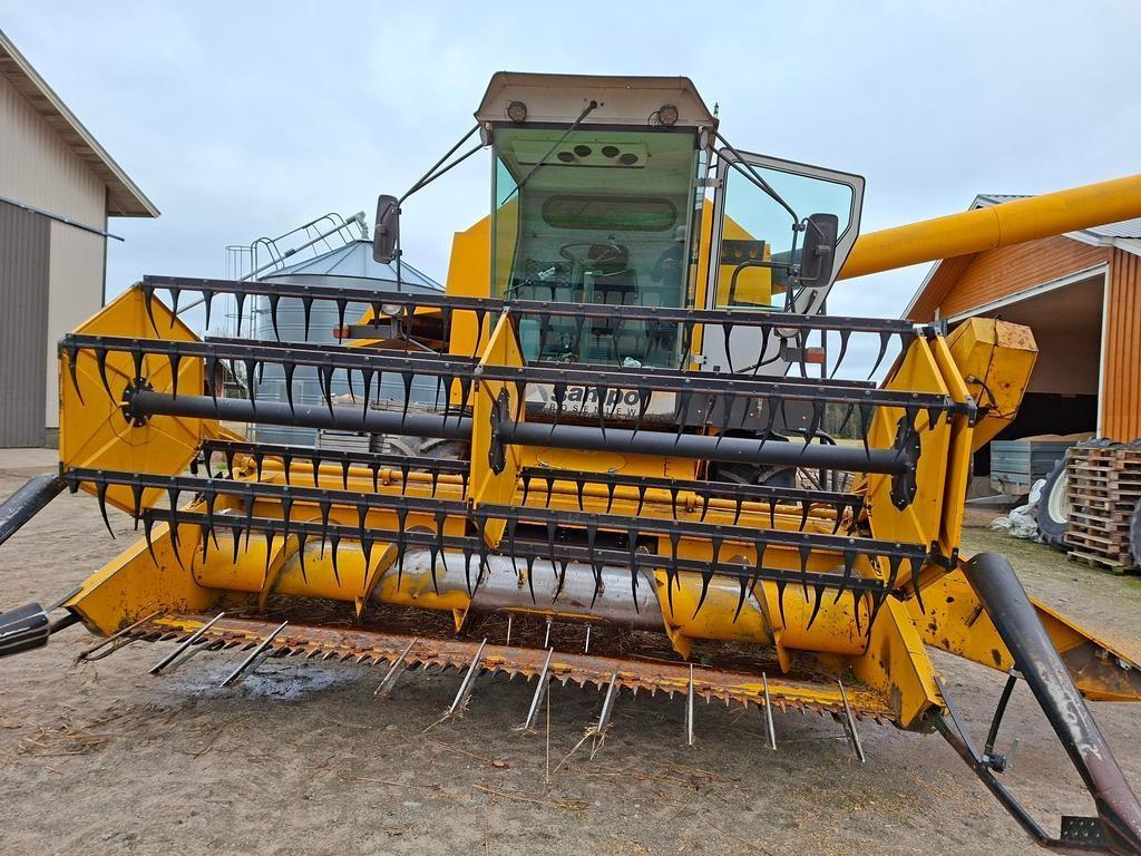 Sampo-Rosenlew 2055 HYDRO Combine harvesters