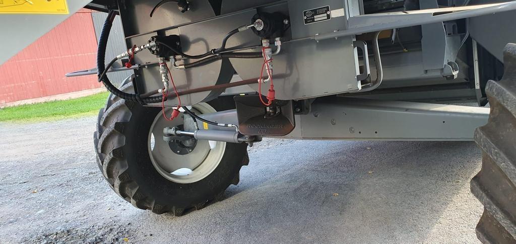 Sampo-Rosenlew COMIA C12 2.0 Combine harvesters