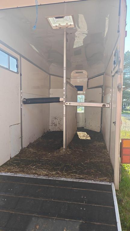  UMESLÄP Light trailers