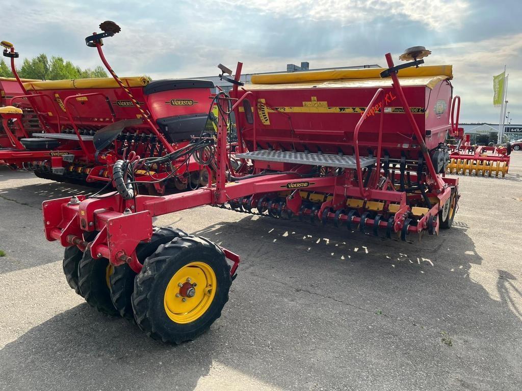 Väderstad RAPID 300 C Drillmaschinenkombination