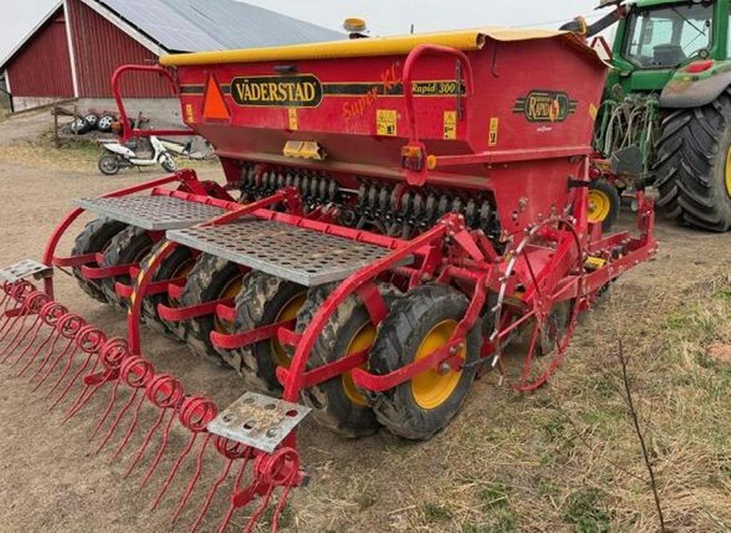 Väderstad RAPID 300C Combination drills