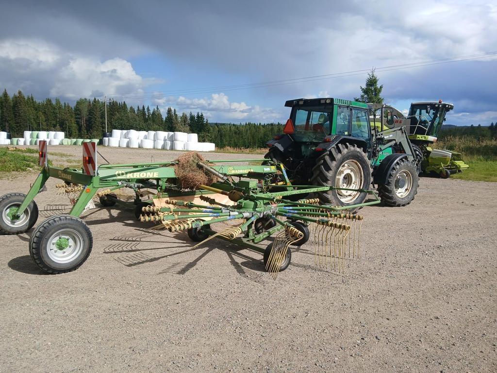 Valmet 6800 Tractors