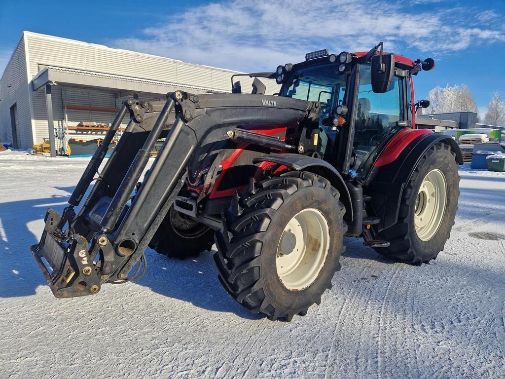 Valtra 175N DIRECT + Q5 EK Tractors